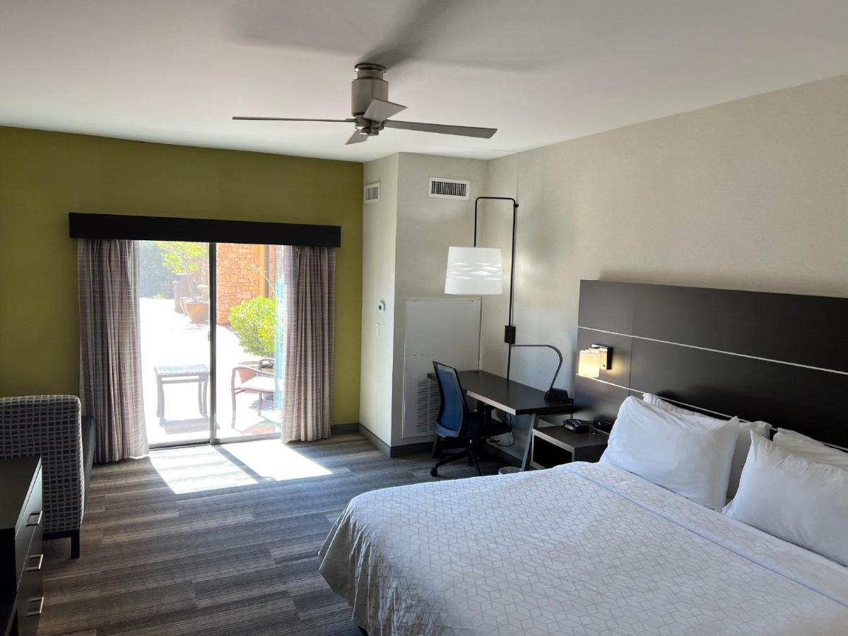 Holiday Inn Express Hotel&Suites El Dorado Hills, an IHG Hotel Exterior foto