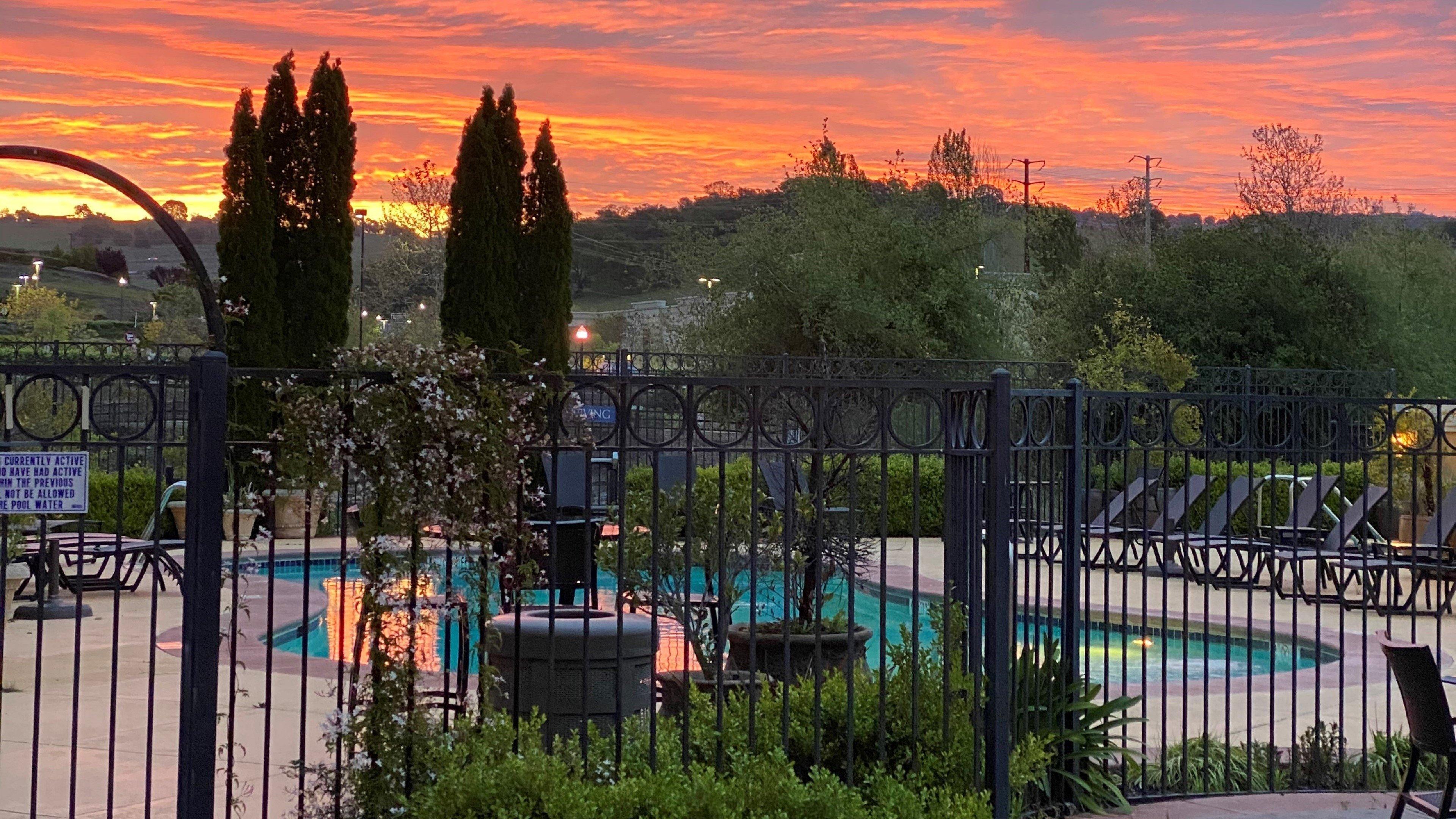Holiday Inn Express Hotel&Suites El Dorado Hills, an IHG Hotel Exterior foto