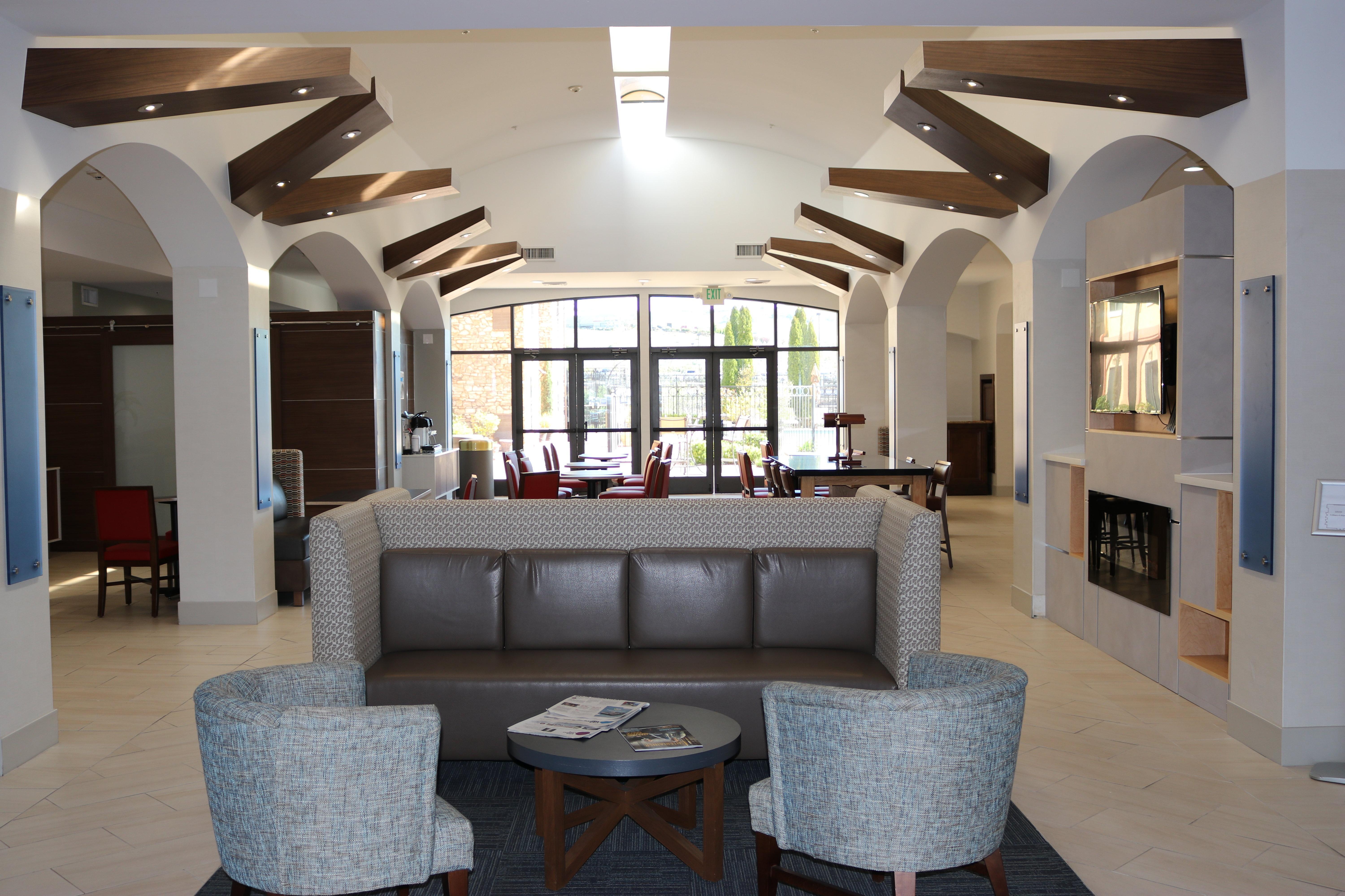 Holiday Inn Express Hotel&Suites El Dorado Hills, an IHG Hotel Exterior foto