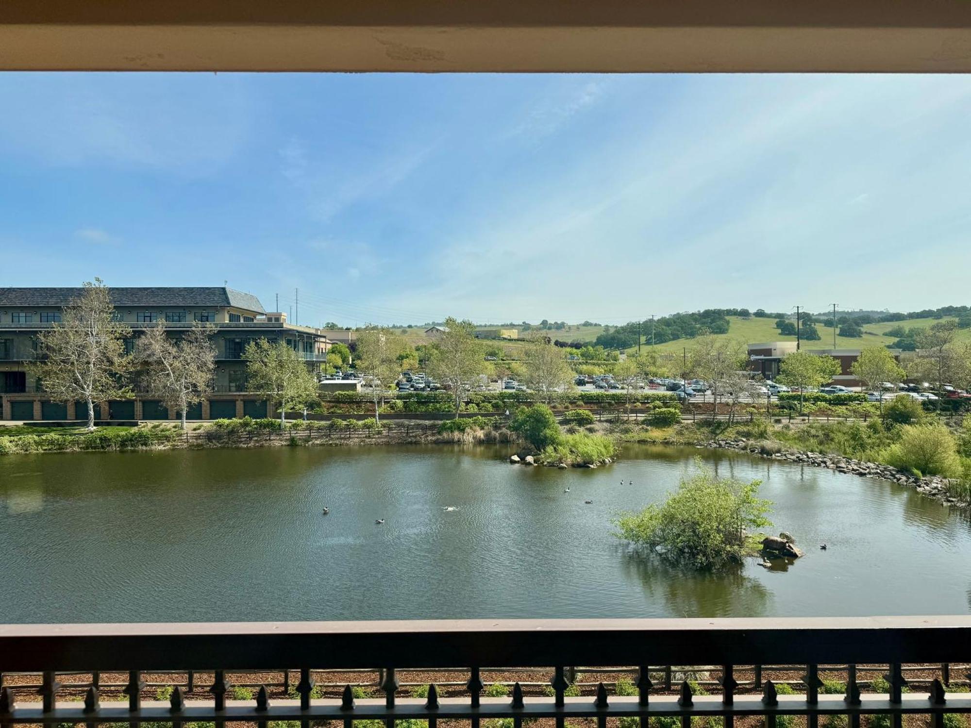 Holiday Inn Express Hotel&Suites El Dorado Hills, an IHG Hotel Exterior foto