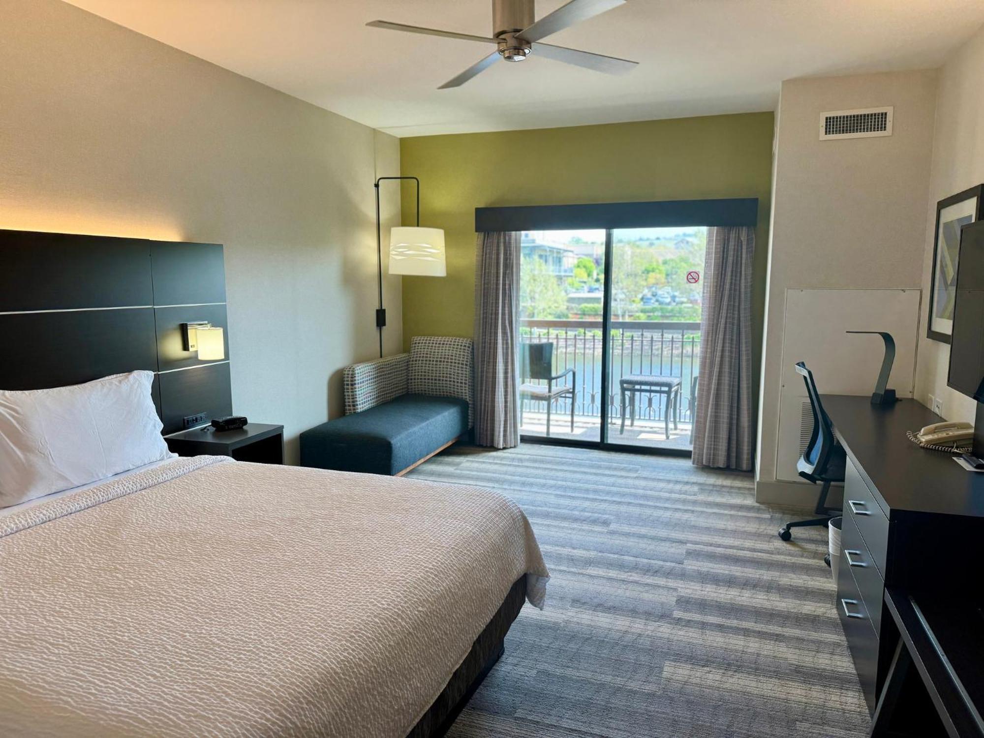 Holiday Inn Express Hotel&Suites El Dorado Hills, an IHG Hotel Exterior foto